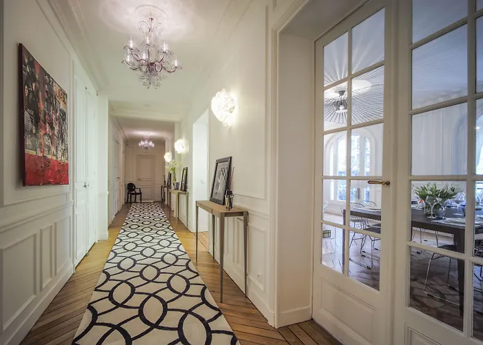 Relais12Bis Bed & Breakfast By Eiffel Tower Paris